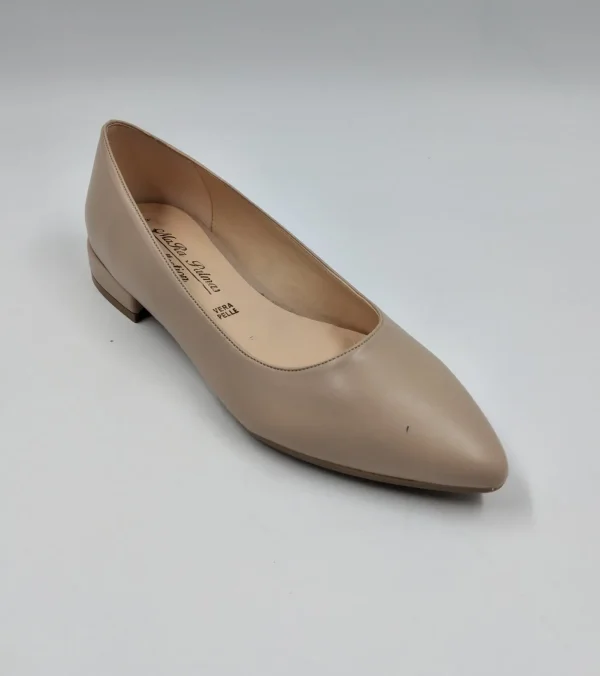 BALLERINE NUDE