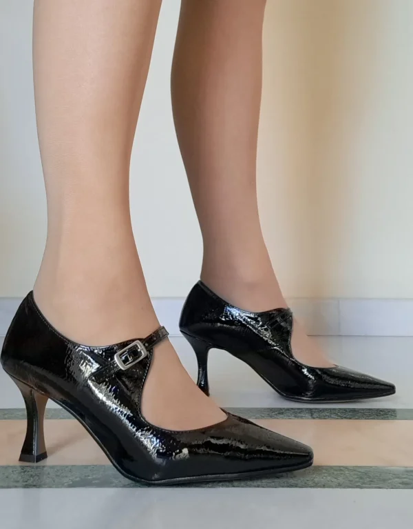 DECOLLETE FIBBIA COLLO NERO