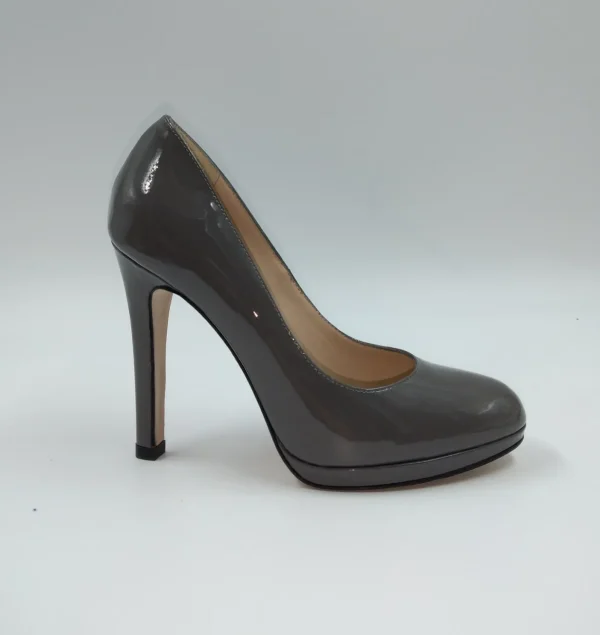 DECOLLETE PELLE VERNICE GRIGIO