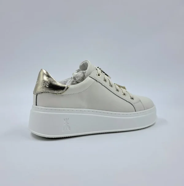 PATRIZIA PEPE SNEAKERS PELLE PANNA CHARMS