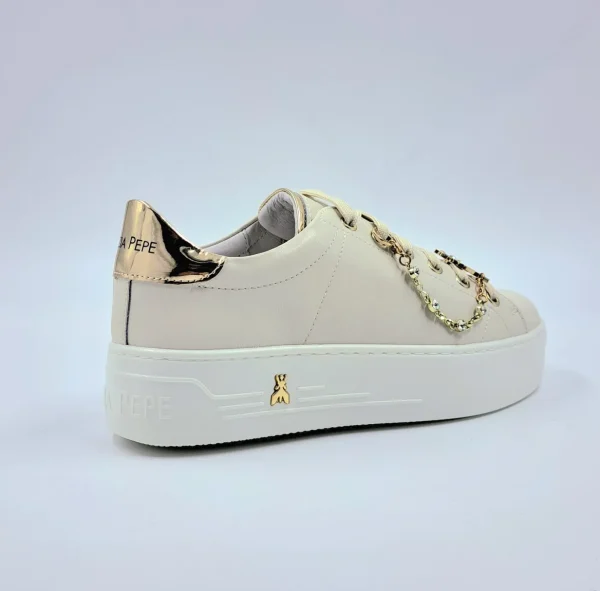PATRIZIA PEPE SNEAKERS PELLE PANNA CHARMS CATENA GOLD