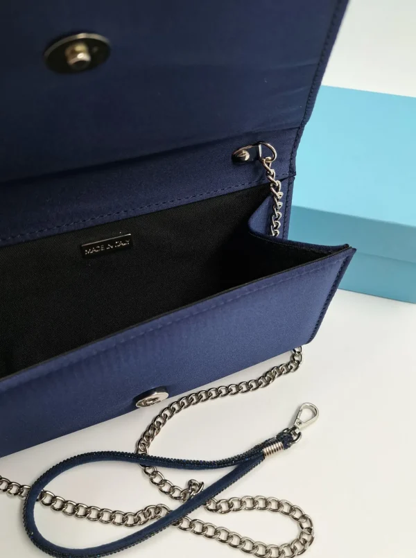 POCHETTE CON MANICO STRASS BLU