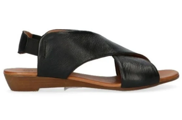 SANDALI IN PELLE TACCO BASSO