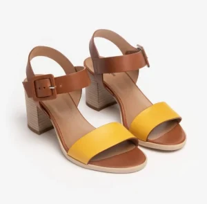 SANDALI PELLE FASCIA GIALLA