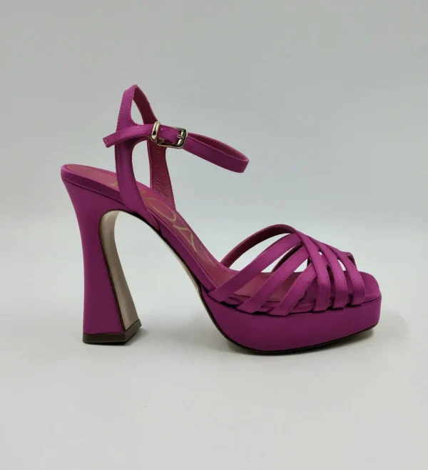 SANDALI RASO FUXIA