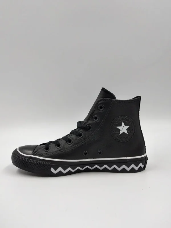 SNEAKERS COLOSSEUM