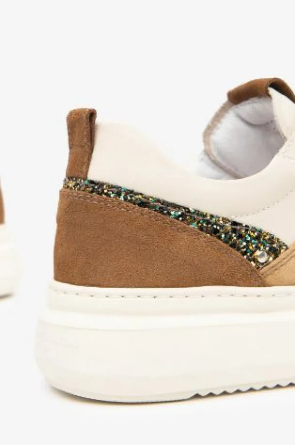 SNEAKERS PELLE LATTE E APPLICAZIONE GLITTER