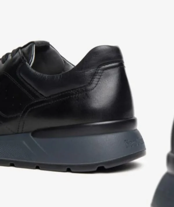 SNEAKERS PELLE MORBIDA NERA