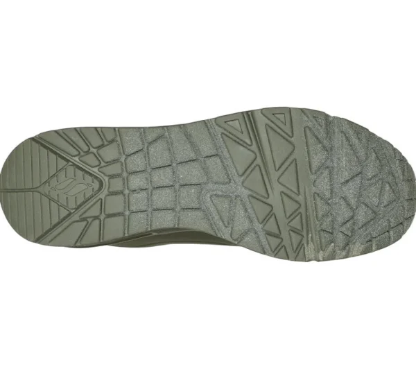 SNEAKERS STAND ON AIR VERDE
