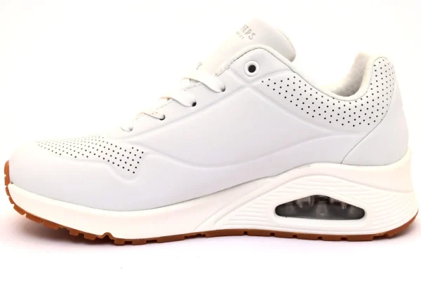 SNEAKERS STAND ON AIR WHITE
