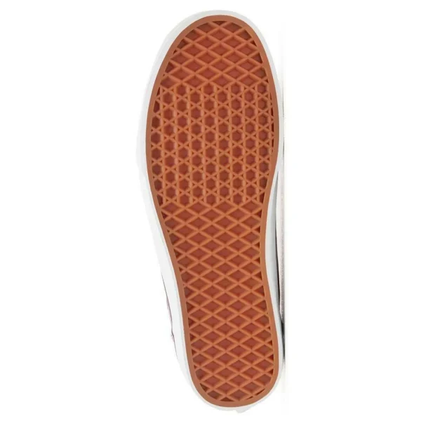 SNEAKERS WARD