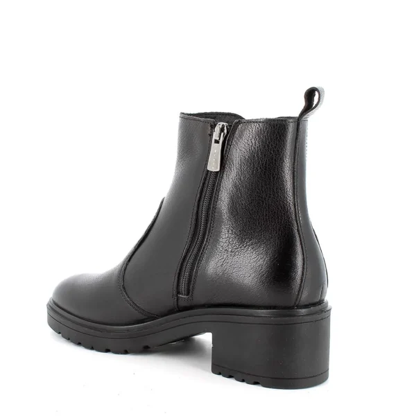 STIVALETTO PELLE NERA