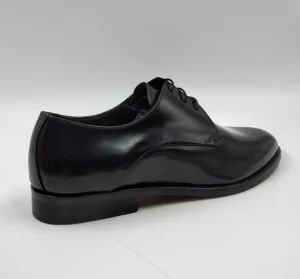 STRINGATE DERBY PELLE NERA