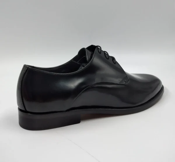 STRINGATE DERBY PELLE NERA