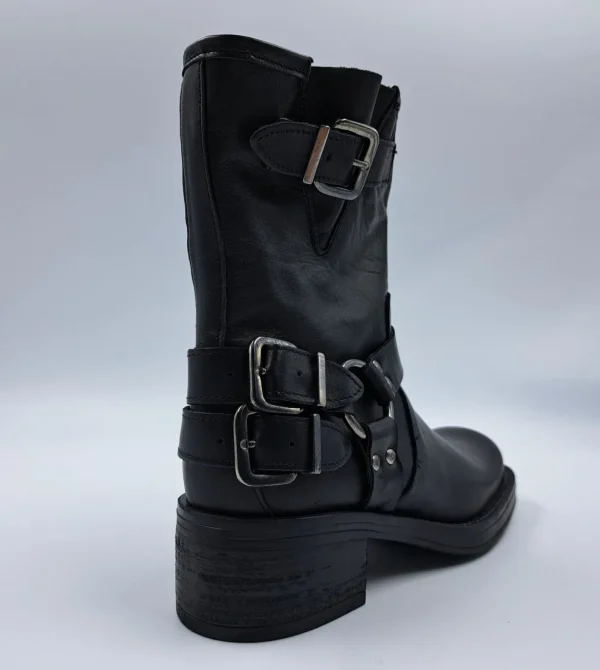 TRONCHETTI BIKER PELLE FIBBIE NERO